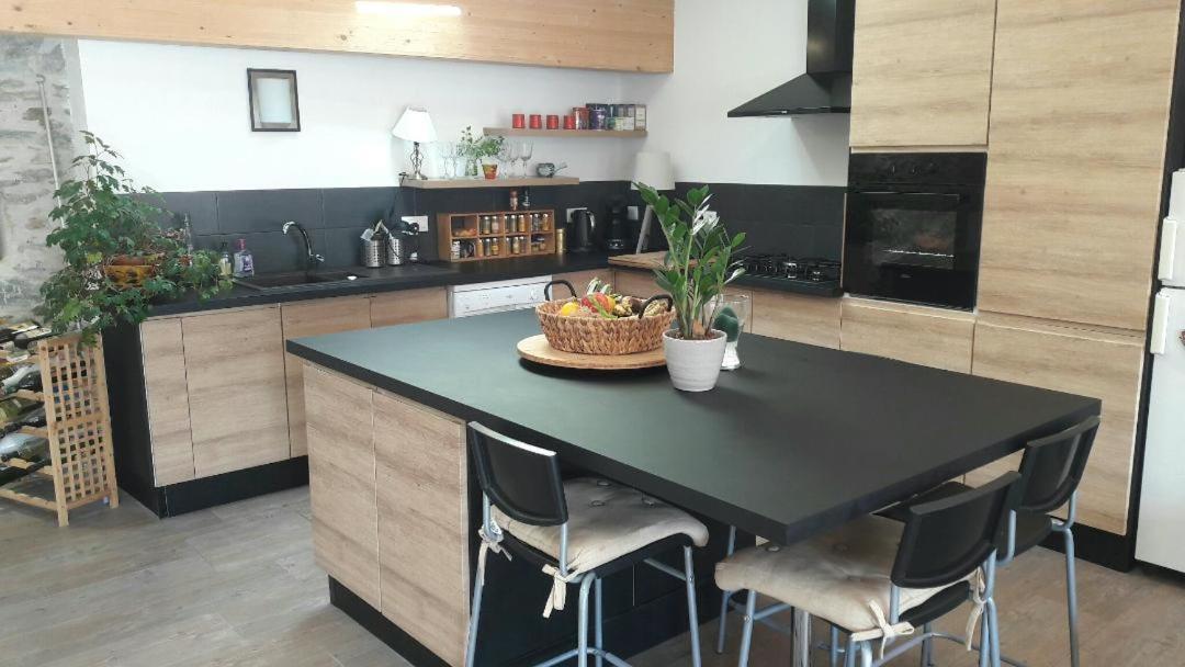 Loft Vue Montagne Villa Rigarda Bagian luar foto